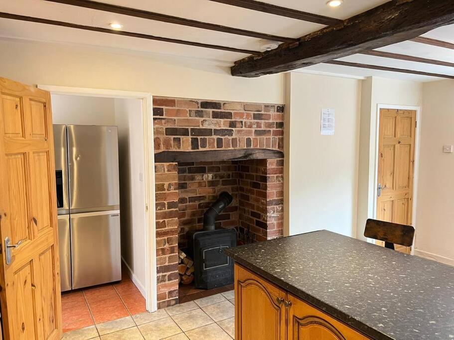 Upper Caerfaelog Farmhouse Llanbister Екстер'єр фото